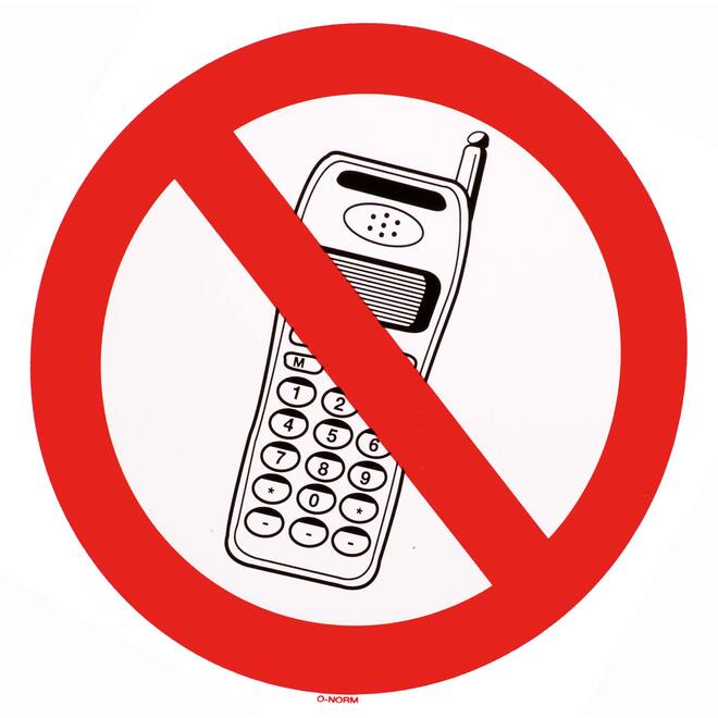Sticker gebruik telefoon verboden